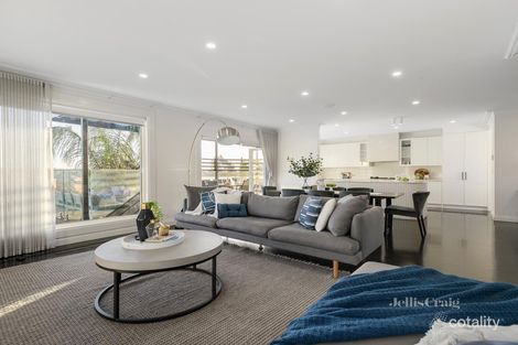 Property photo of 1/34 Calderwood Street Bulleen VIC 3105