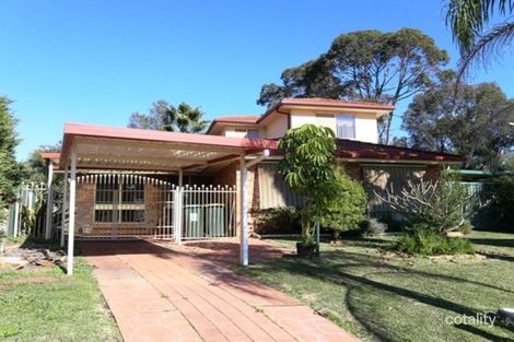 27 Davy Pl, St Helens Park, NSW 2560