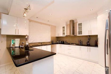 Property photo of 62 Excelsior Heights Craigieburn VIC 3064