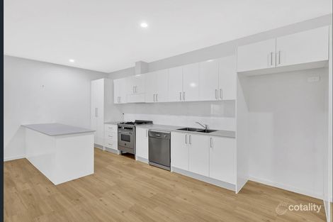 Property photo of 4 Kenora Way Mickleham VIC 3064