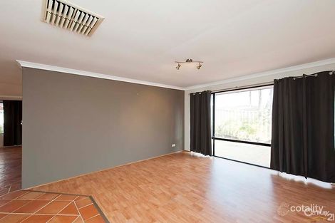 Property photo of 21 Longridge Rise Quinns Rocks WA 6030