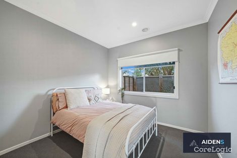 Property photo of 1 Barrett Mews Caroline Springs VIC 3023