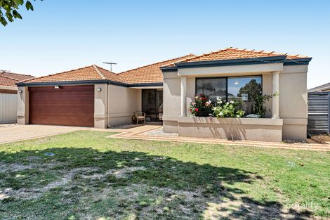 Property photo of 43 Merida Loop Port Kennedy WA 6172