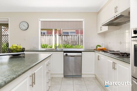 Property photo of 15 Ardenne Court Narre Warren South VIC 3805