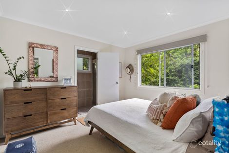 Property photo of 37 Macgregor Terrace Bardon QLD 4065