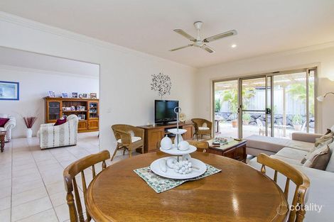 Property photo of 2 Fiddlewood Place Reedy Creek QLD 4227