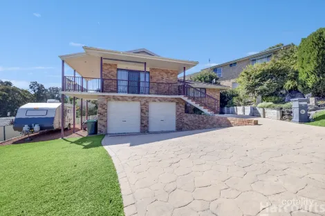 Property photo of 15 Salmon Circuit South West Rocks NSW 2431