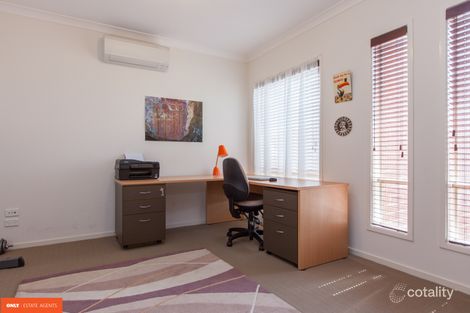 Property photo of 6 Esk Street Clyde North VIC 3978