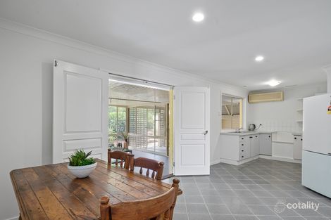 Property photo of 4 Pamela Close Bateau Bay NSW 2261