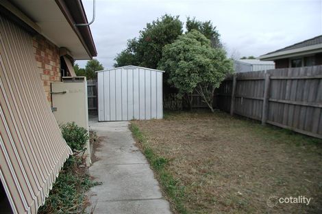 Property photo of 2/123 Rosella Avenue Werribee VIC 3030