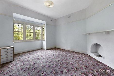 Property photo of 1 Zetland Road Mont Albert VIC 3127