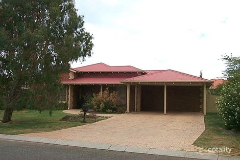 28 Silbert Cir, Winthrop, WA 6150