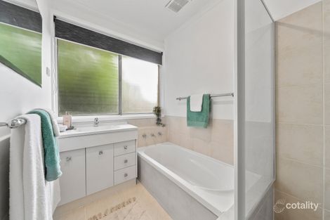 Property photo of 42 Havana Crescent Frankston VIC 3199