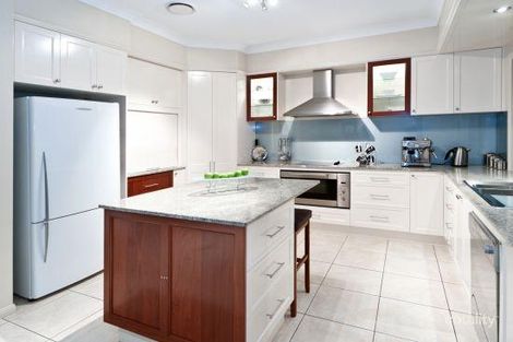 Property photo of 5 Pinnacle Place Eight Mile Plains QLD 4113