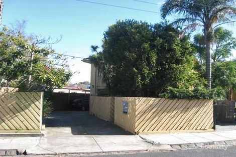 2/7 Ripon Gr, Elsternwick, VIC 3185