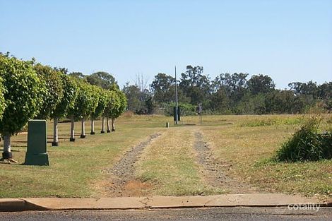 Ferny Ave, Avoca, QLD 4670