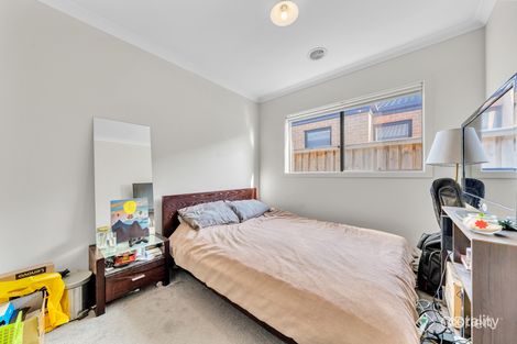 Property photo of 64 Simmental Drive Clyde North VIC 3978