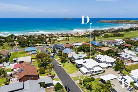 7 Acacia Ave, Sandy Beach, NSW 2456