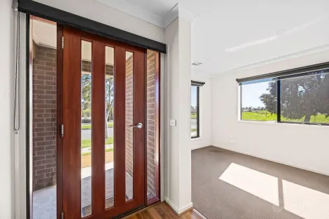 Property photo of 1 Daly Drive Lucas VIC 3350