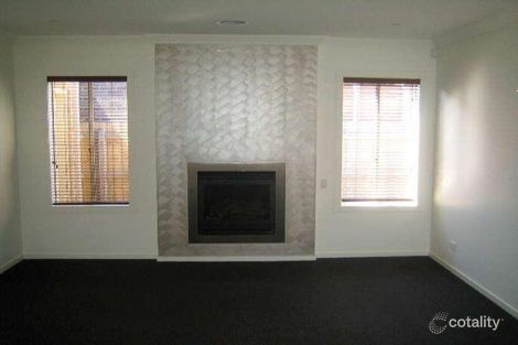 Property photo of 13 Golden Grove Drive Narre Warren South VIC 3805