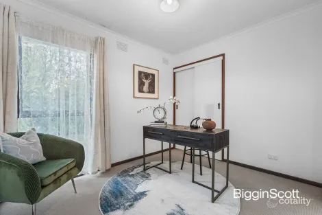 Property photo of 22 Strada Crescent Wheelers Hill VIC 3150