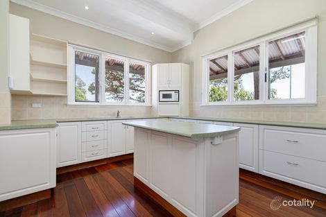 16 Hamilton St, Bassendean, WA 6054