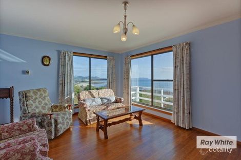 Property photo of 13 Bernard Road Ocean Vista TAS 7320
