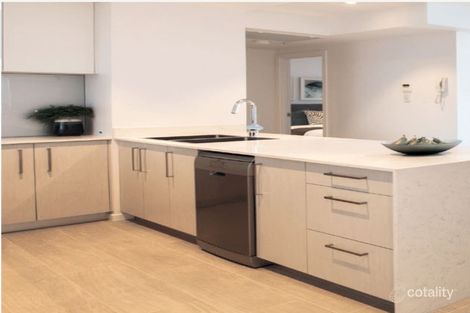 Property photo of 91-97 Linton Street Kangaroo Point QLD 4169