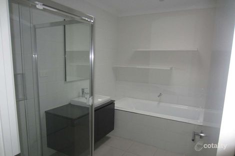 Property photo of 8 Daws Street Cranbourne East VIC 3977