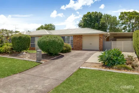 5 Prowse St, Rockville, QLD 4350