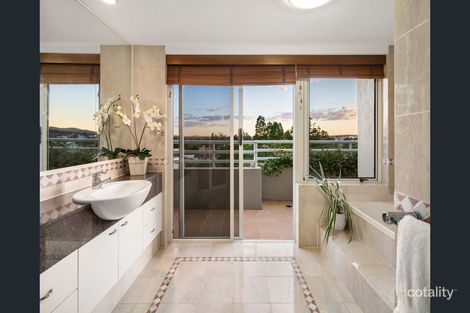 Property photo of 120/180-190 Swann Road Taringa QLD 4068
