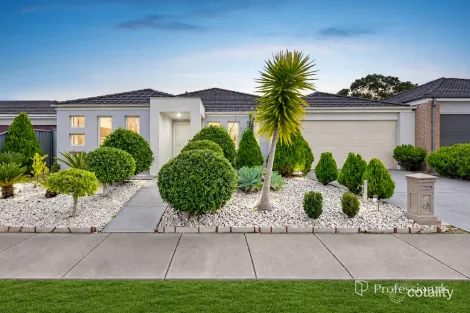 29 Edmondshaw Dr, Deer Park, VIC 3023