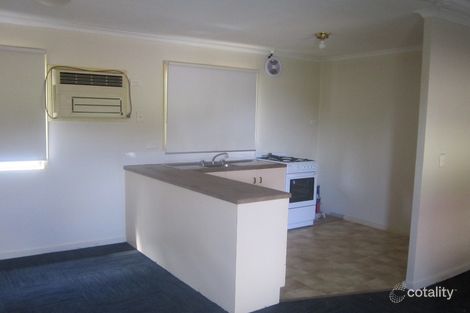 Property photo of 16 Thomas Crescent Cranbourne VIC 3977