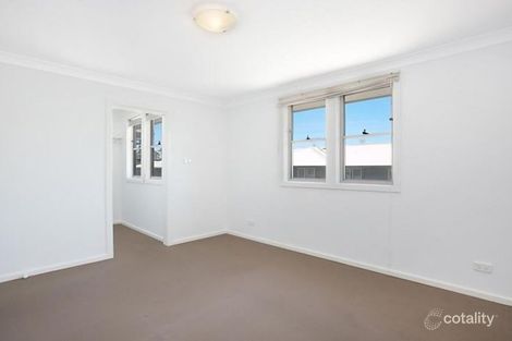 Property photo of 1/8 Angophora Drive Warabrook NSW 2304