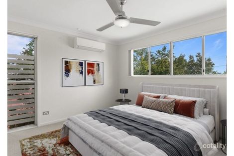 Property photo of 1/4B Herries Street East Toowoomba QLD 4350