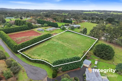 Property photo of 23 Nayloch Way Kinglake VIC 3763