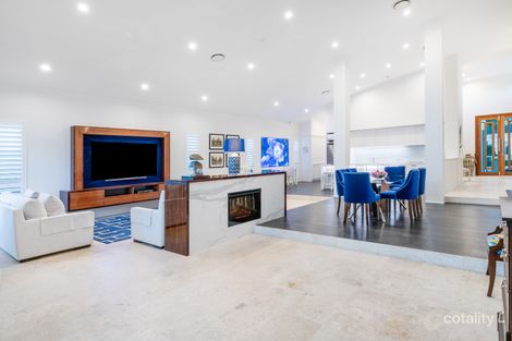 Property photo of 7091 Keyside Close Hope Island QLD 4212