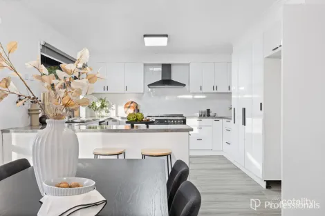 Property photo of 6 Mazzei Way Sydenham VIC 3037