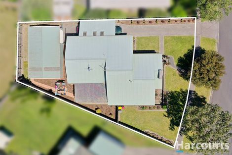 Property photo of 19 Hatfield Drive Drouin VIC 3818