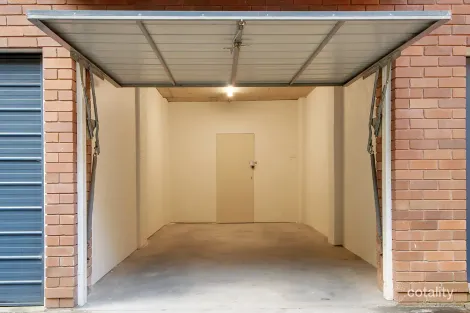 Property photo of 2/34 Albert Street Hornsby NSW 2077