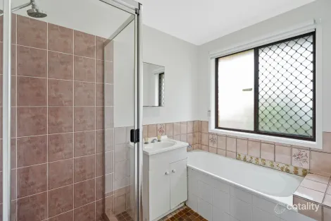 Property photo of 7 Kerry Court Eagleby QLD 4207