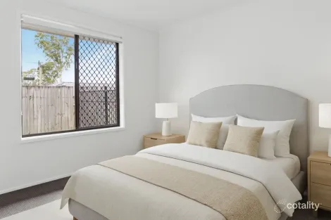 Property photo of 7 Kerry Court Eagleby QLD 4207