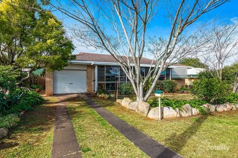 12 Hinton St, Wilsonton, QLD 4350