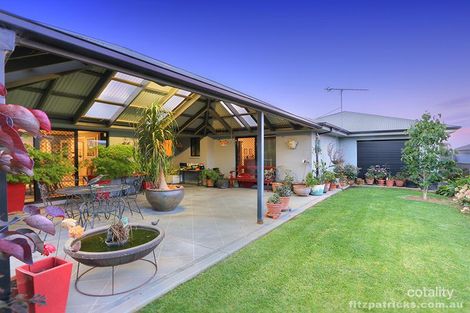 Property photo of 9 Dobell Place Lloyd NSW 2650