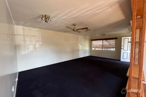 19 Burke Dr, Moranbah, QLD 4744