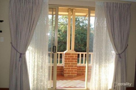 Property photo of 19 Saunders Street Como WA 6152