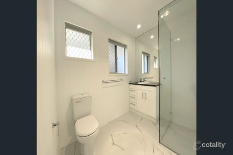 Property photo of 1/7 Errol Avenue Paradise Point QLD 4216