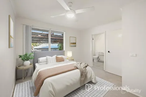Property photo of 26 Bradman Avenue Mount Evelyn VIC 3796