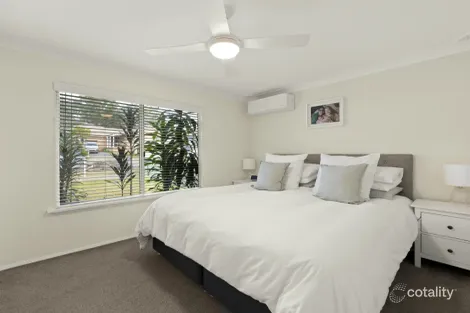 Property photo of 27 Gladys Avenue Berkeley Vale NSW 2261