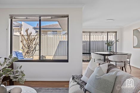 Property photo of 4/134 Huntriss Road Doubleview WA 6018